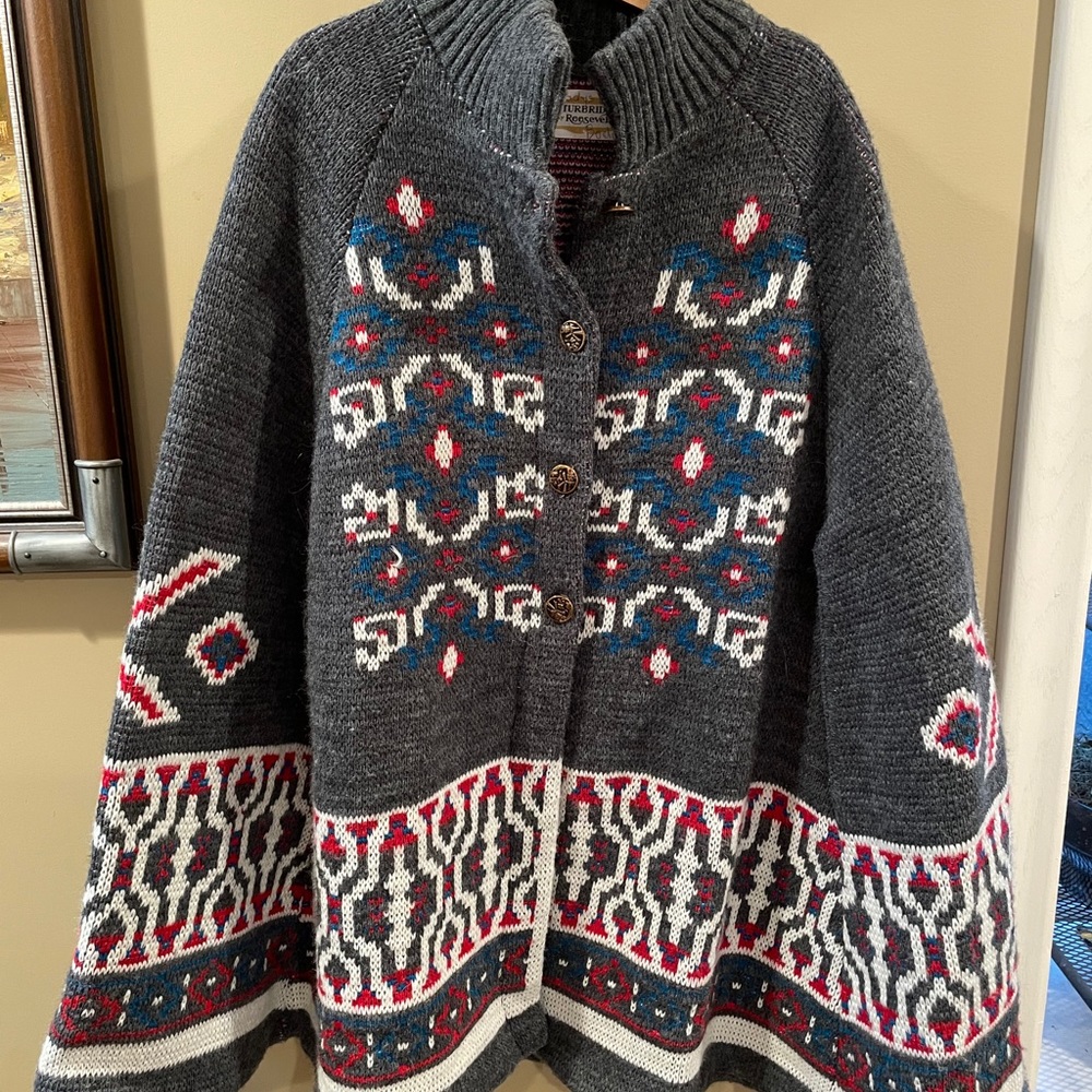 Vintage poncho size Medium